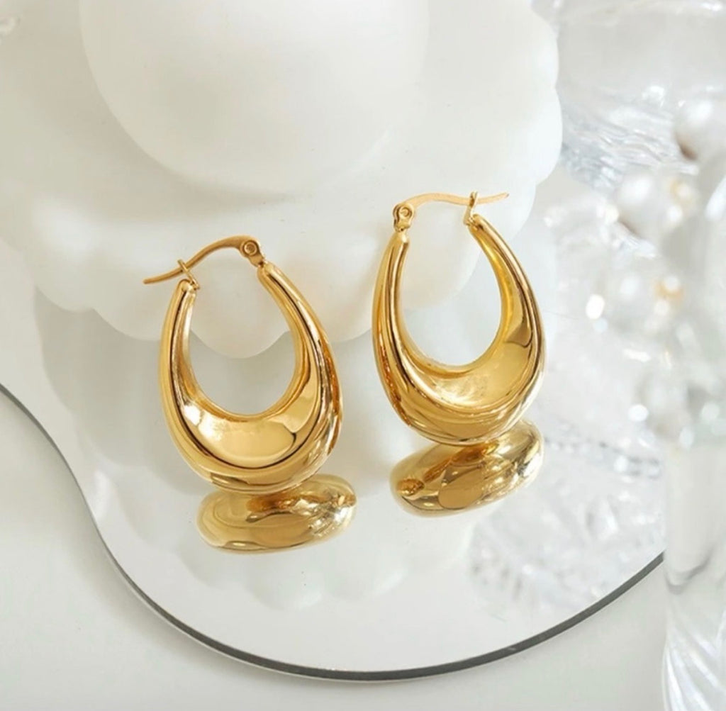 Vintage U-shaped Waterdrop earring