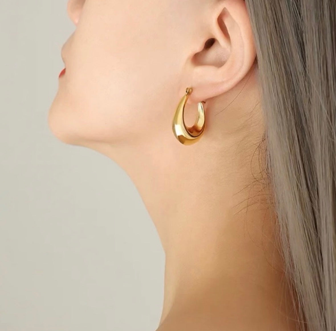 Vintage U-shaped Waterdrop earring